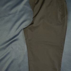 Liz Golf black capri golf pants